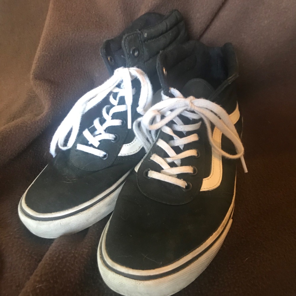 Sk8-Hi Vans